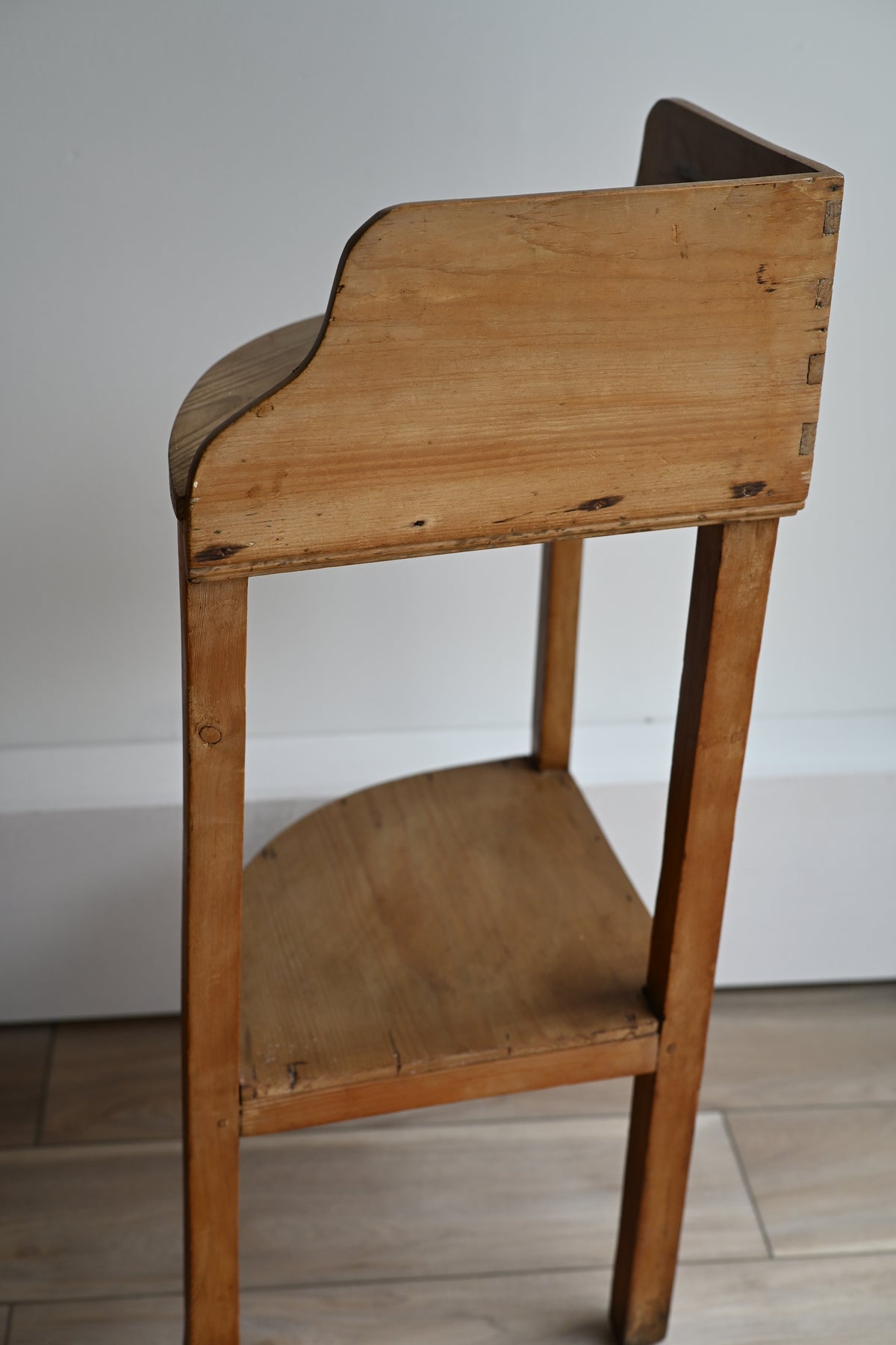 English Pine Scallop Corner Table