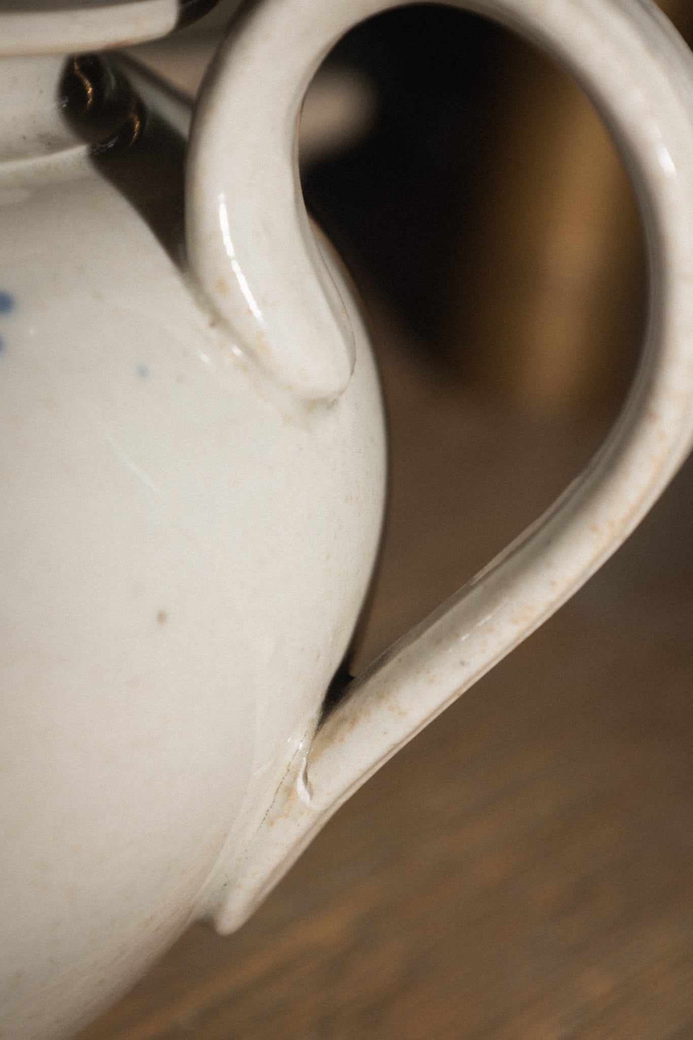Saint Uze Tea Pot