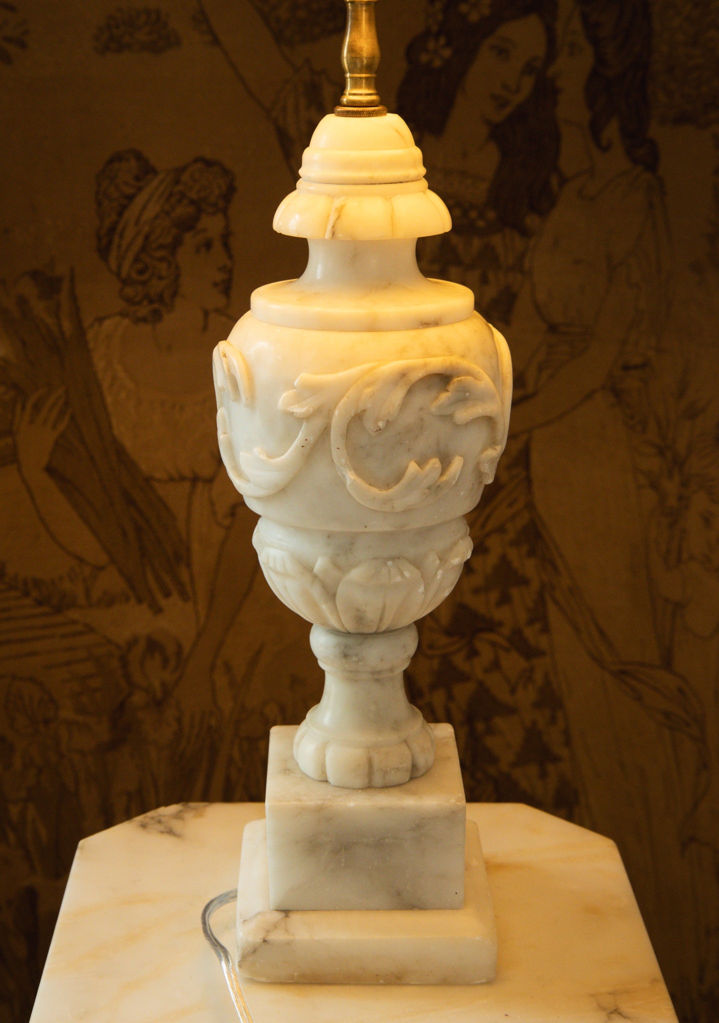 Italian Alabaster Lamp