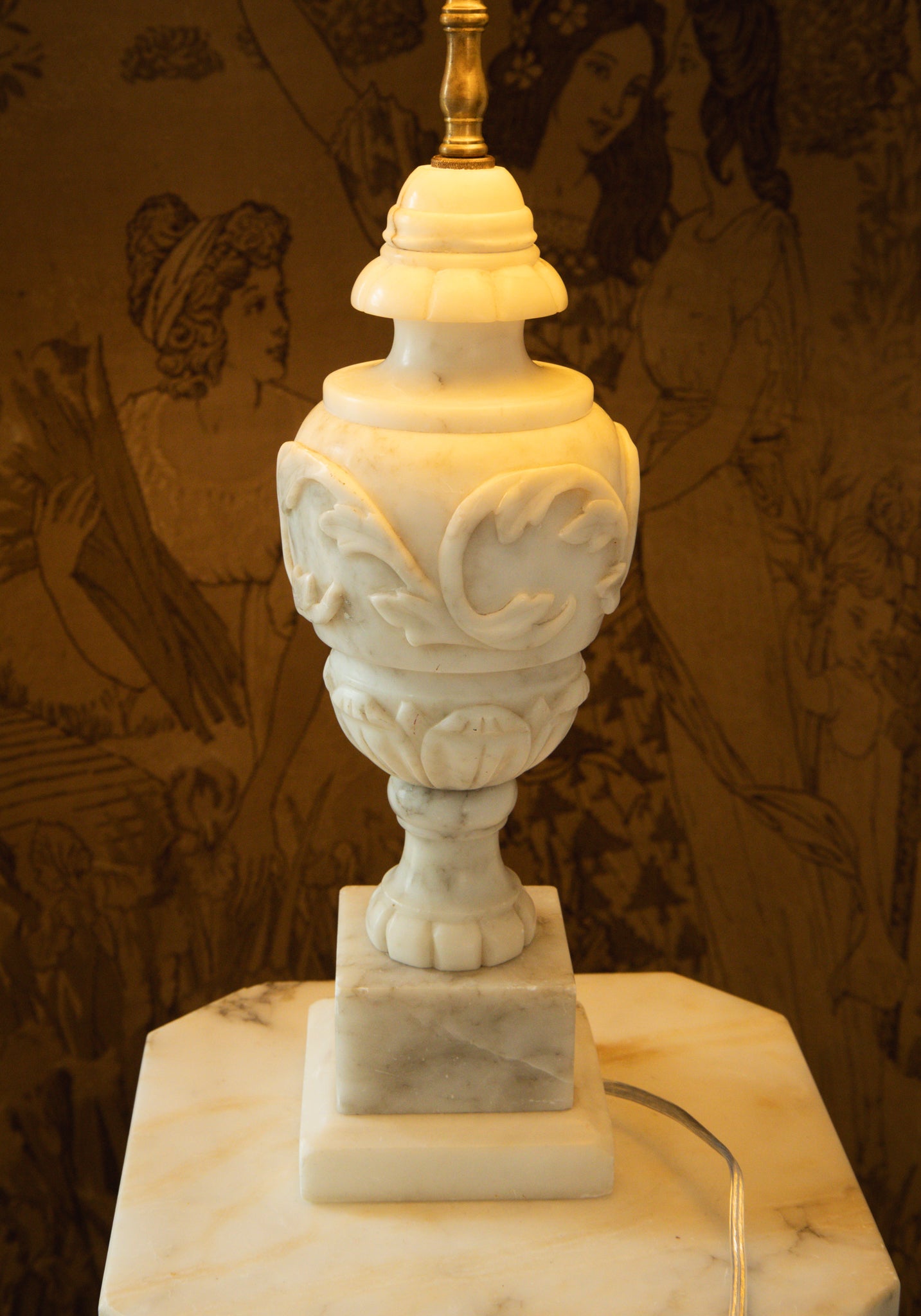 Italian Alabaster Lamp
