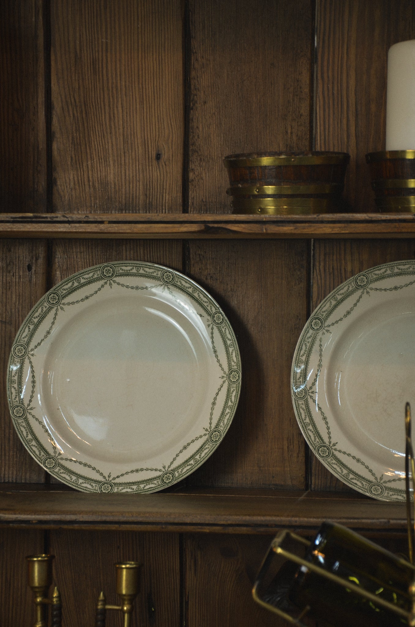 Set of 5 English Green Transferware Plates