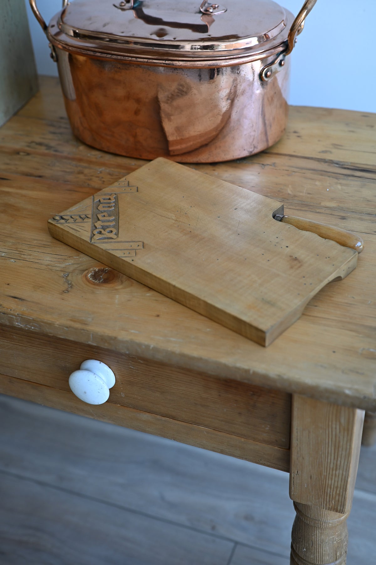 English Bread Knife and Board
