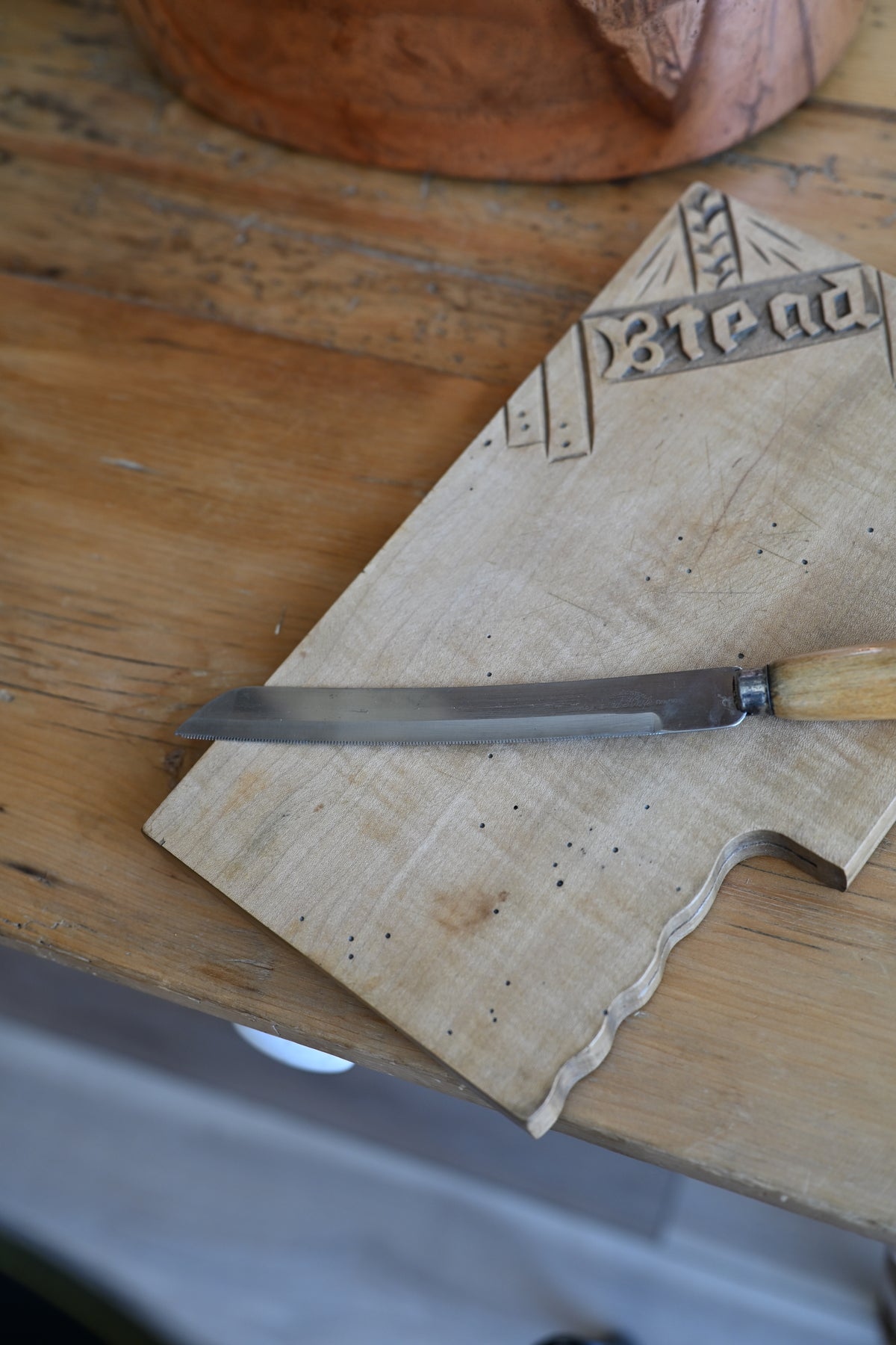 English Bread Knife and Board